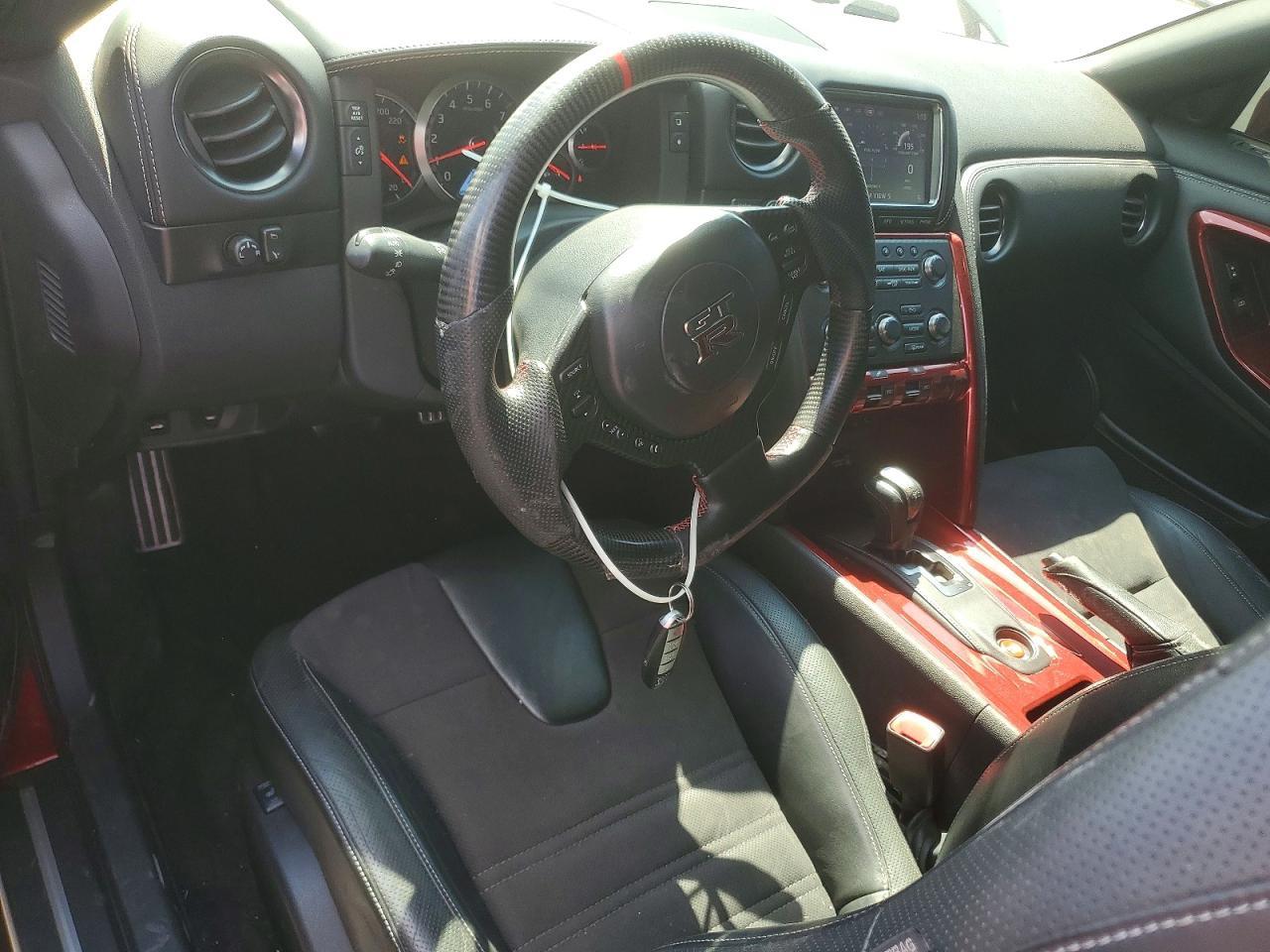 2016 Nissan Gt-R Premium - zdjęcie 8