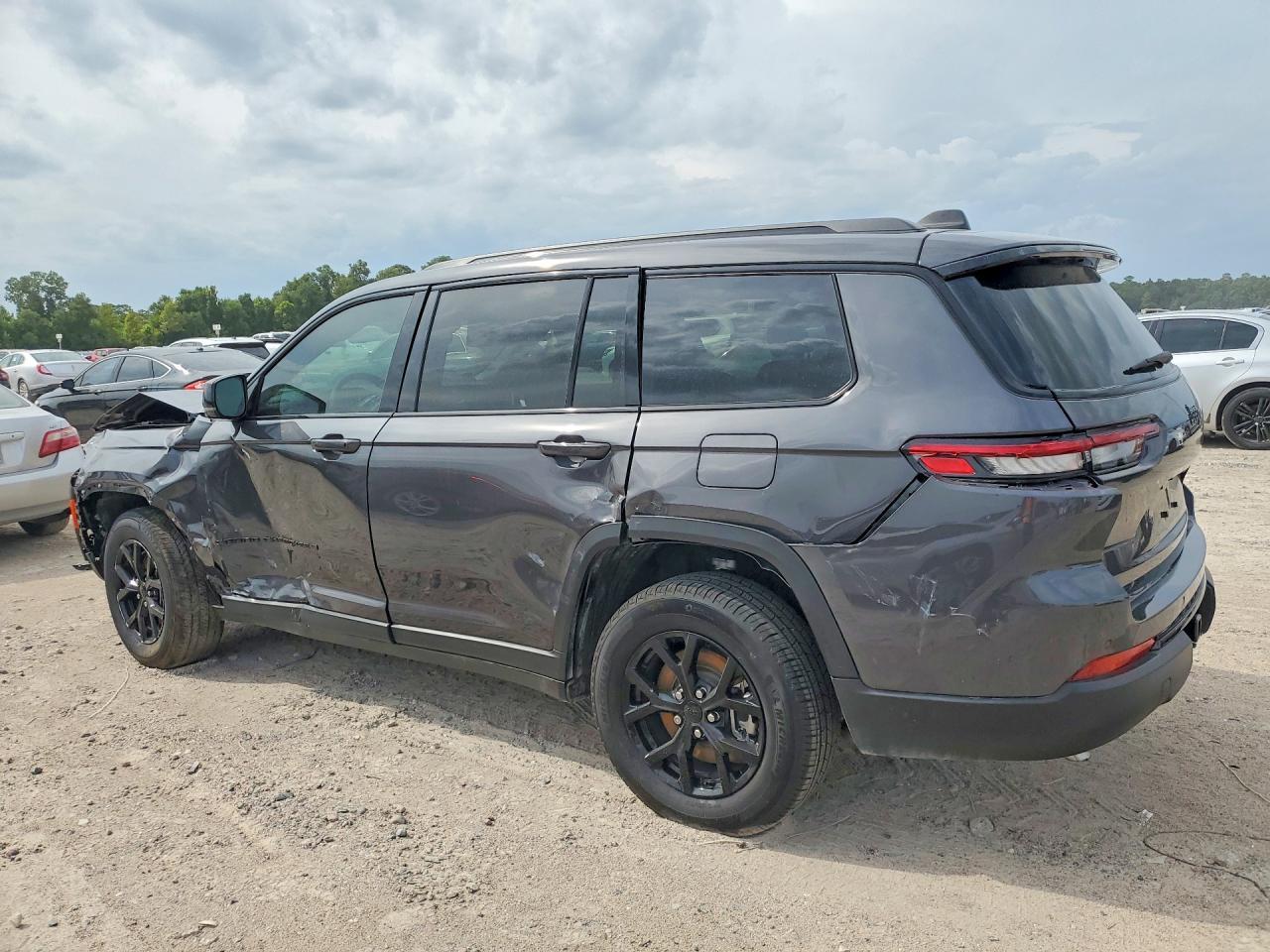 2024 Jeep Grand Cherokee L Laredo - zdjęcie 2