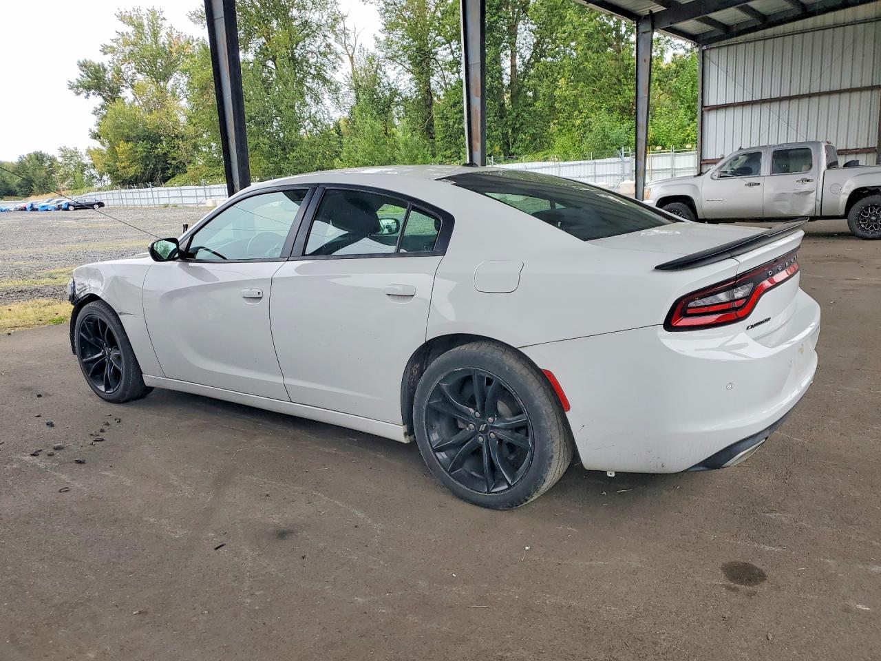2017 Dodge Charger Se - zdjęcie 2