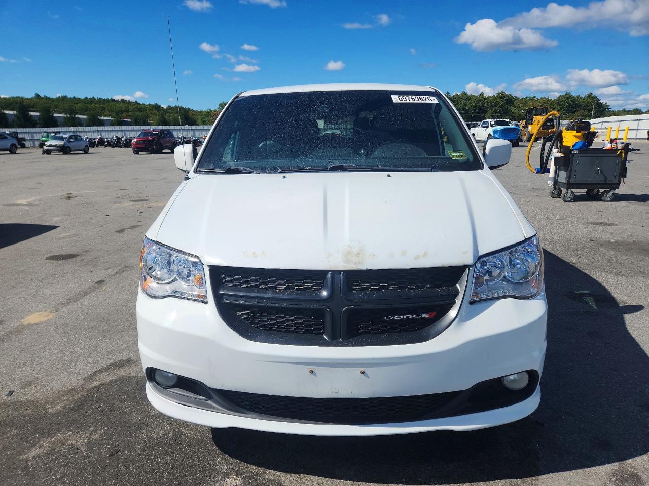 2019 Dodge Grand Caravan Gt - zdjęcie 5