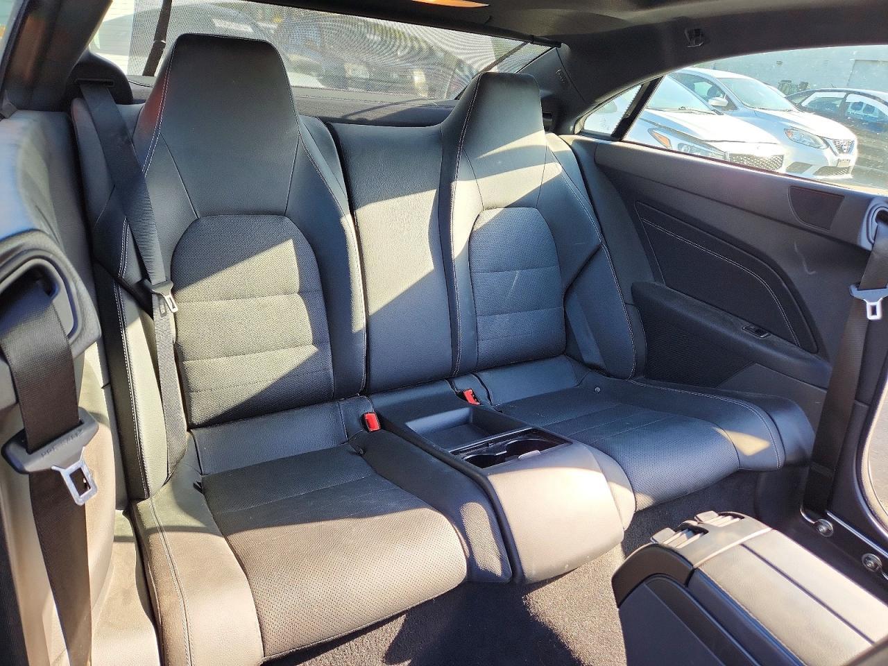 2016 Mercedes-Benz E 400 - zdjęcie 10