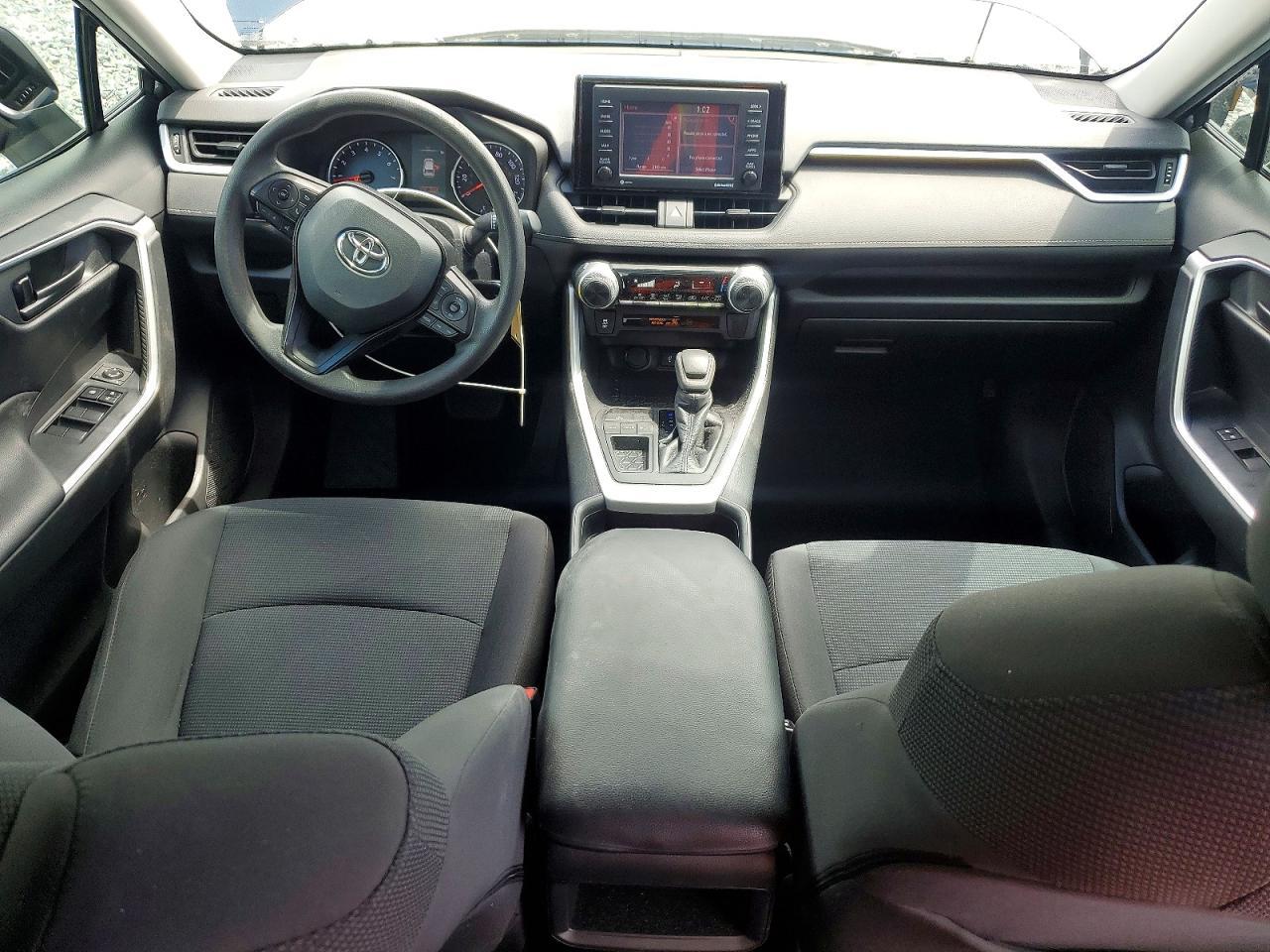 2020 Toyota Rav4 Le - zdjęcie 8