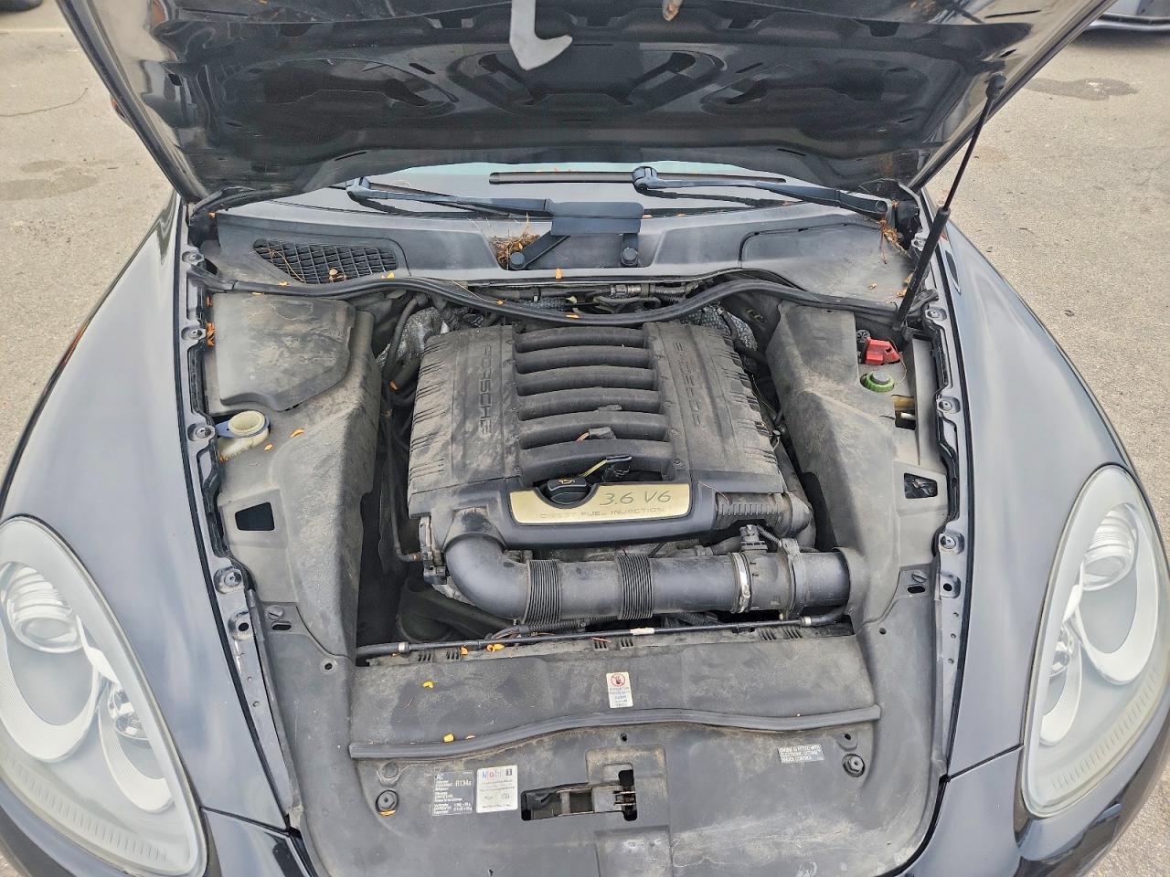 2014 Porsche Cayenne - zdjęcie 12