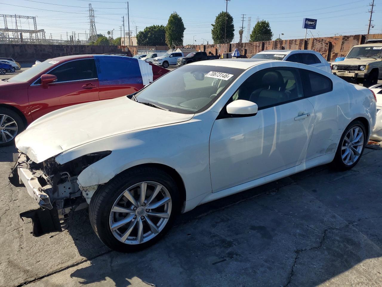 2015 Infiniti Q60 Coupe Journey - zdjęcie główne
