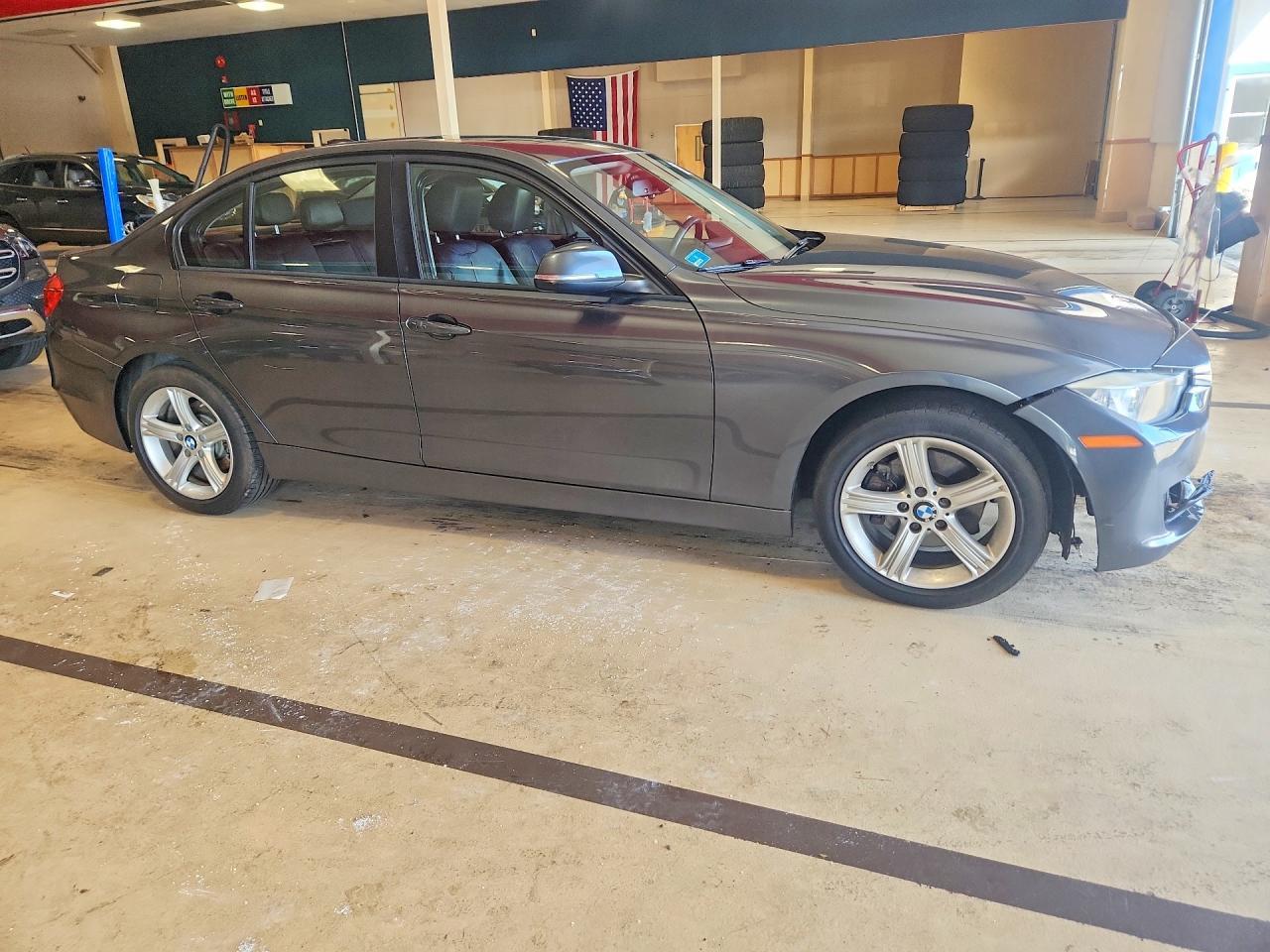 2013 BMW Seria 3 328i - zdjęcie 4