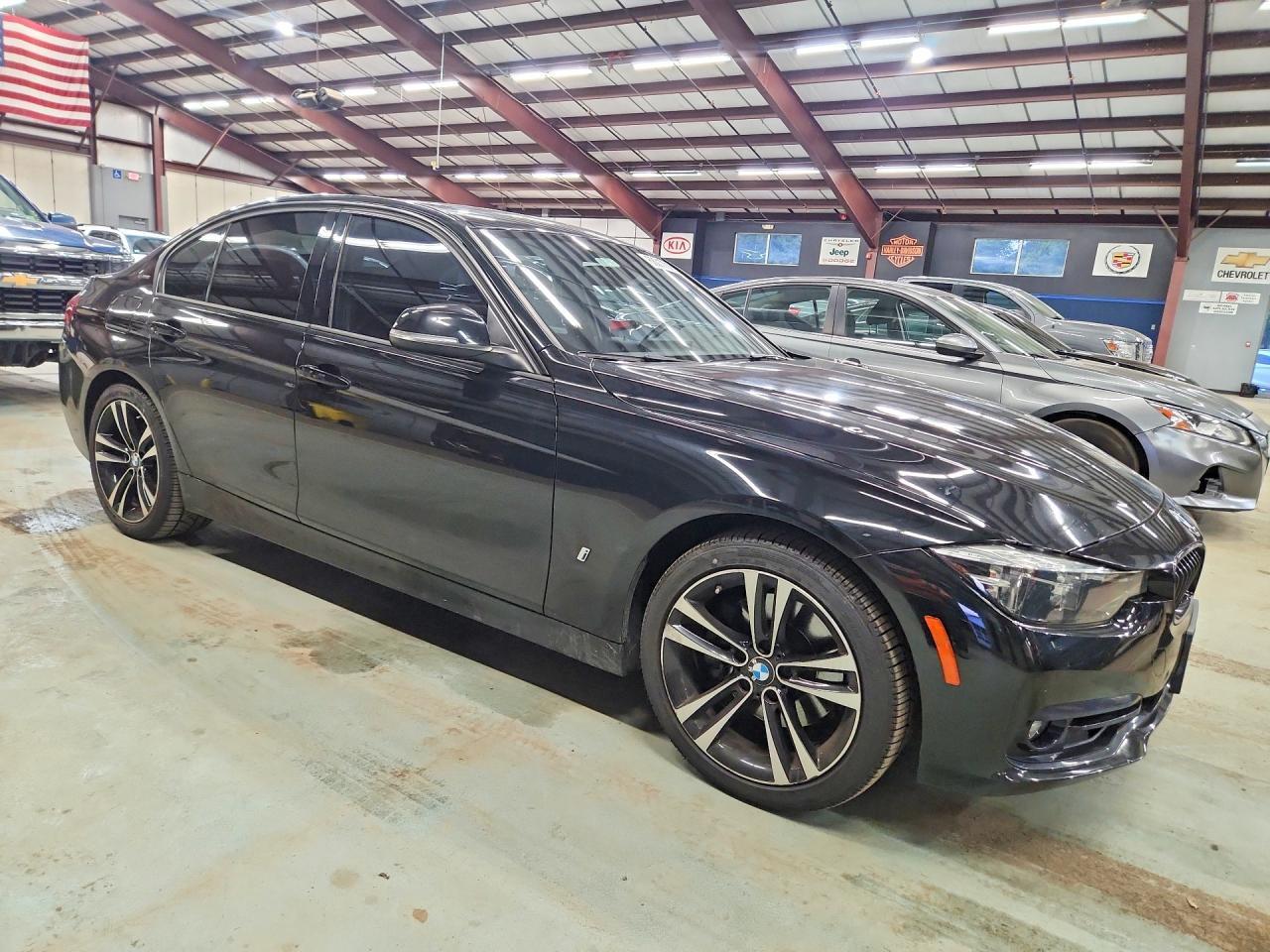 2018 BMW 330E - zdjęcie 4