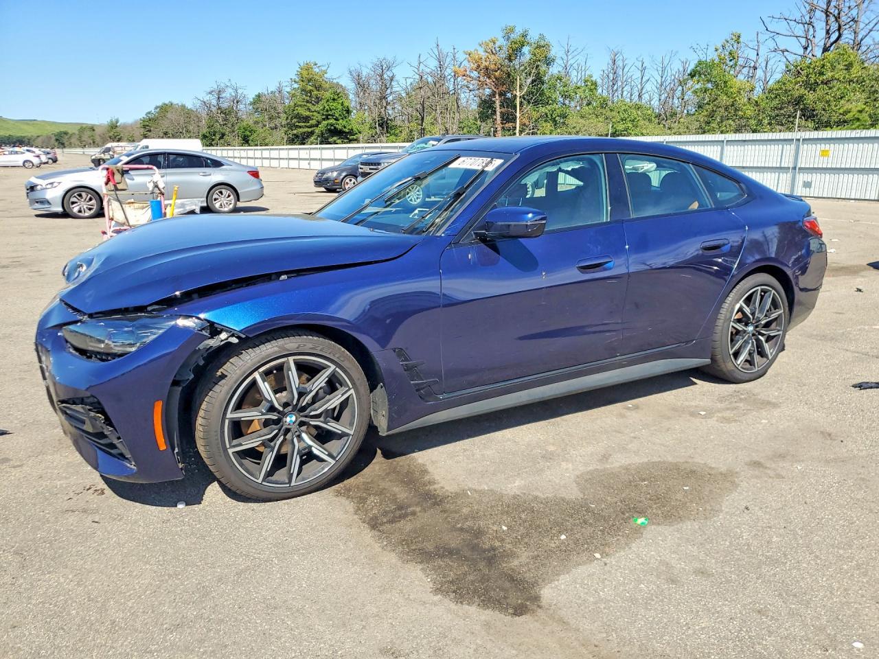 2023 BMW Seria 4 430i - zdjęcie główne