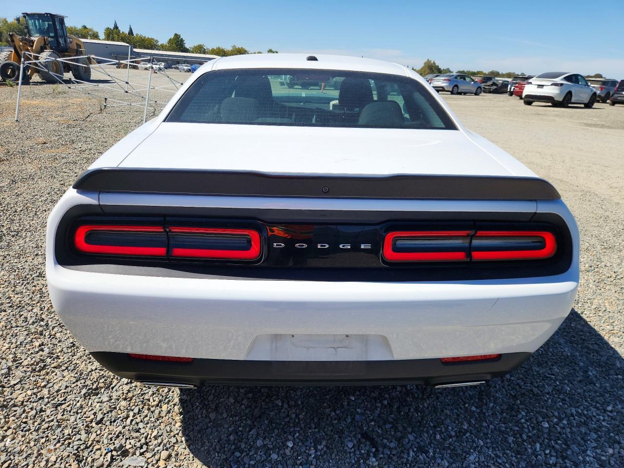2023 Dodge Challenger Sxt - zdjęcie 6