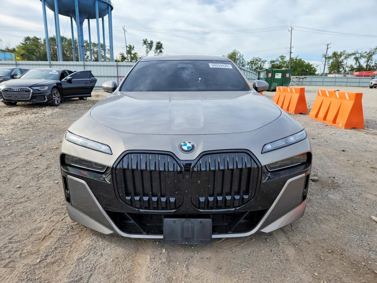2023 BMW Seria 7 760i - zdjęcie 5