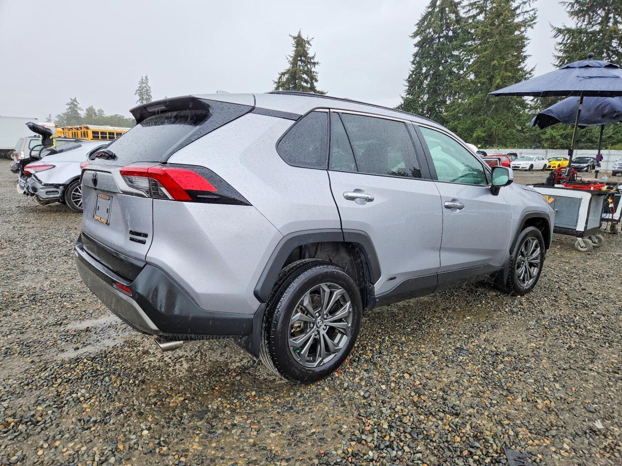 2023 Toyota Rav4 Limited - zdjęcie 3