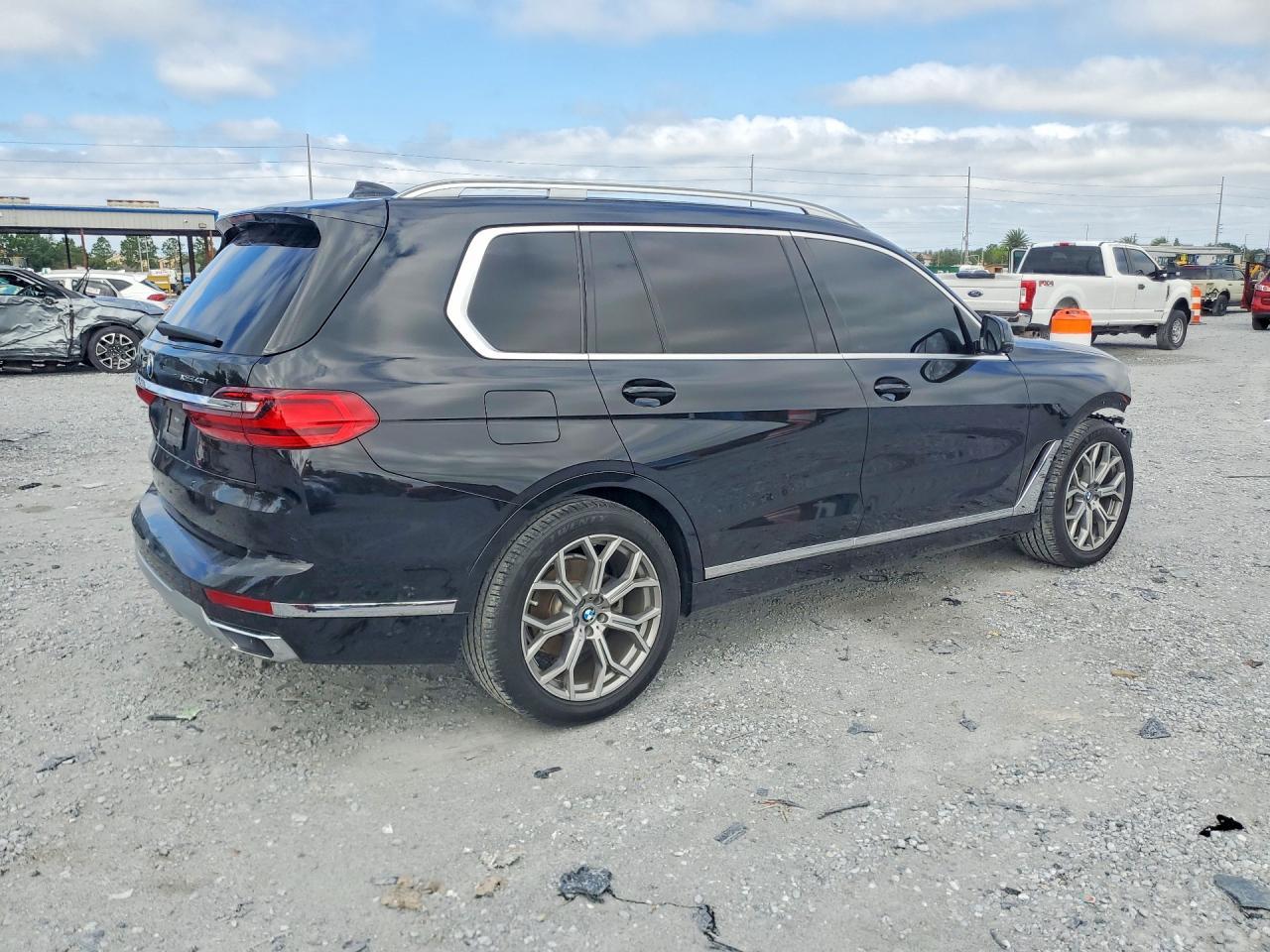 2019 BMW X7 xDrive40I - zdjęcie 3