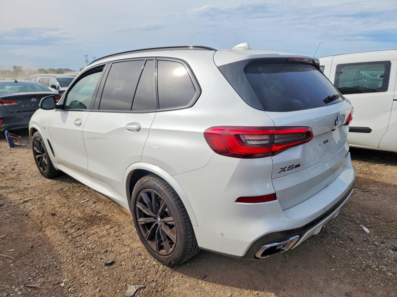 2019 BMW X5 xDrive40I - zdjęcie 2