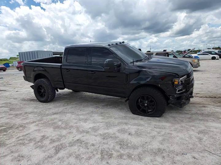 2017 Ford F250 Super Duty - zdjęcie 13