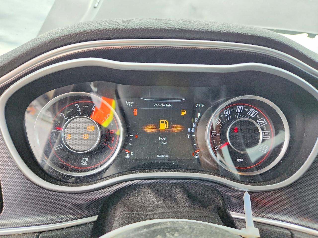2015 Dodge Challenger Sxt Plus - zdjęcie 9