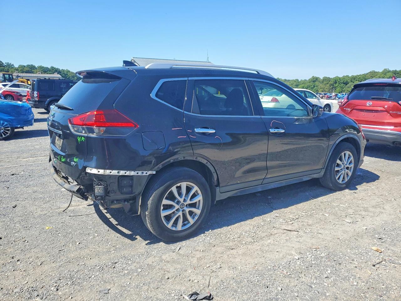 2018 Nissan Rogue Sv - zdjęcie 3