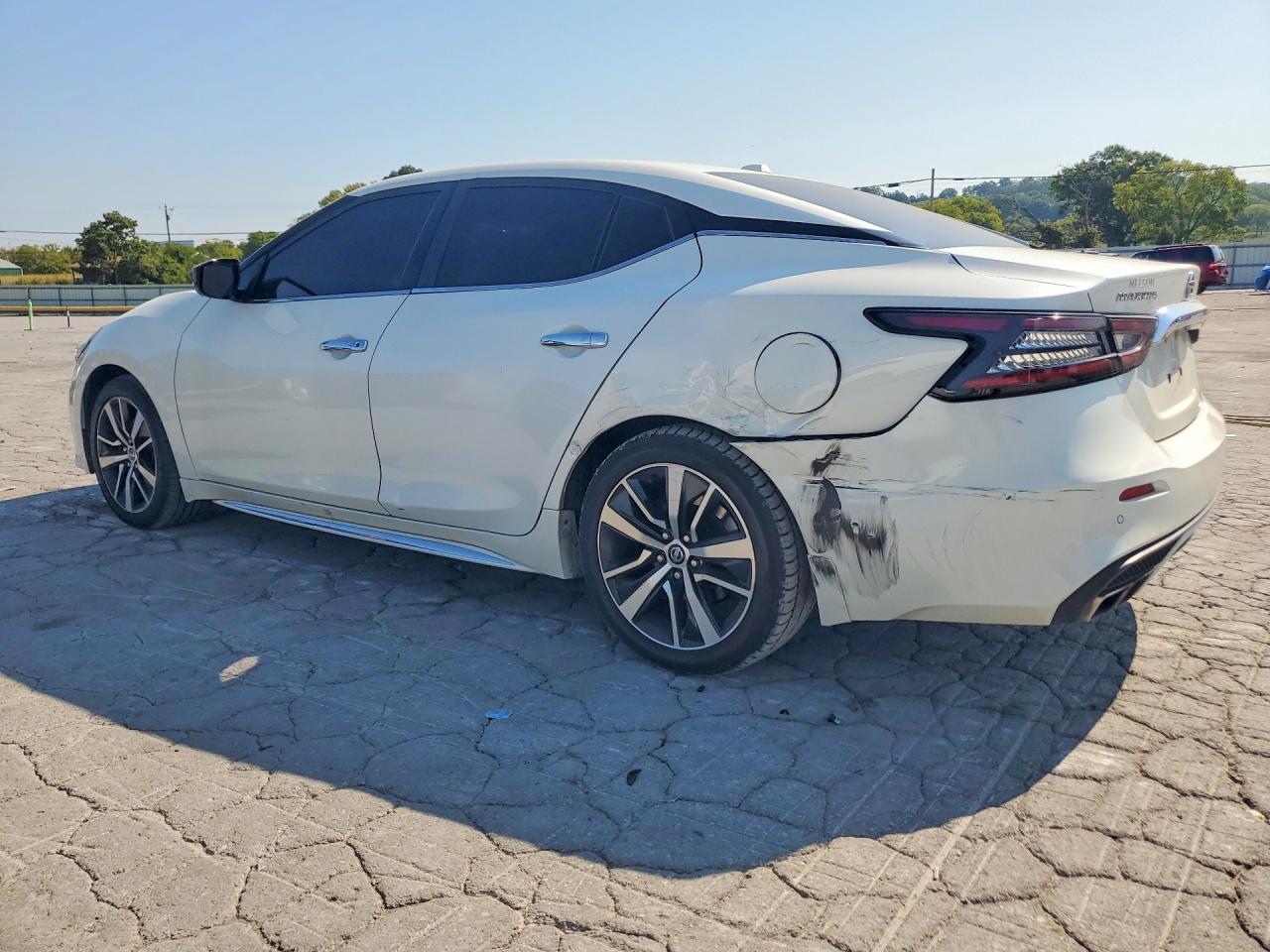 2020 Nissan Maxima S - zdjęcie 2