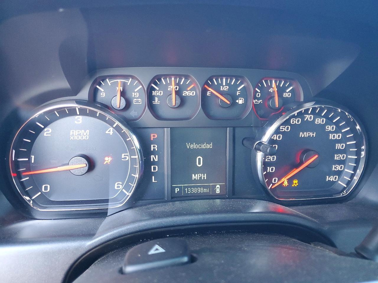 2018 GMC Sierra C1500 - zdjęcie 9