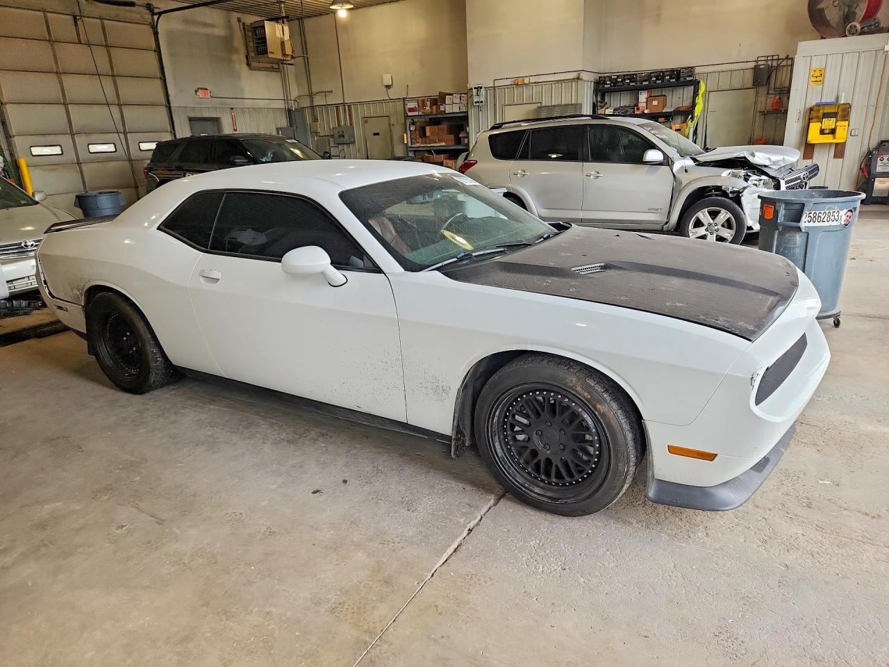 2014 Dodge Challenger Srt8 Core - zdjęcie 4