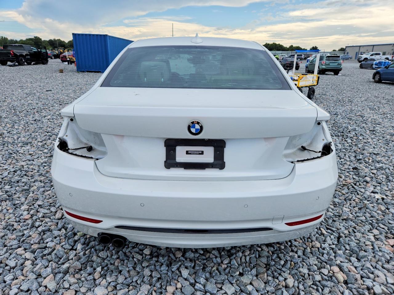 2020 BMW 230I xDrive - zdjęcie 6