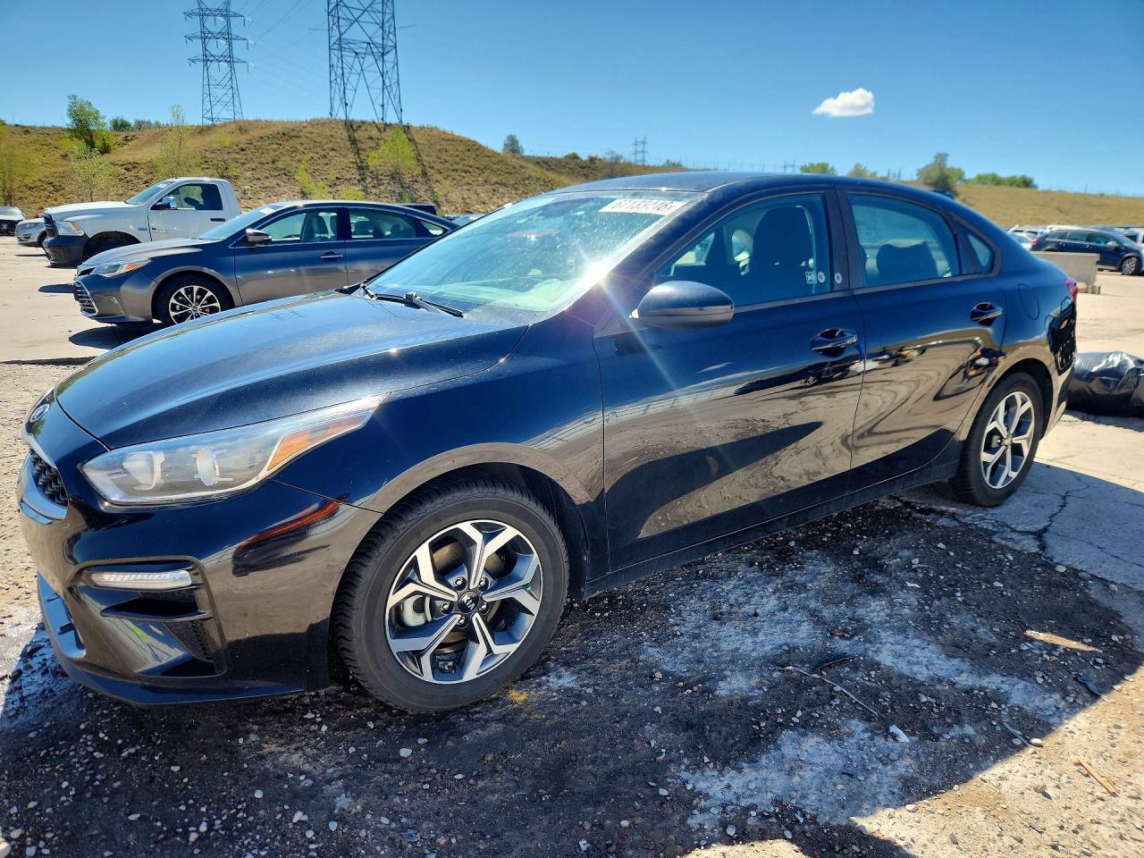 2019 Kia Forte - zdjęcie główne