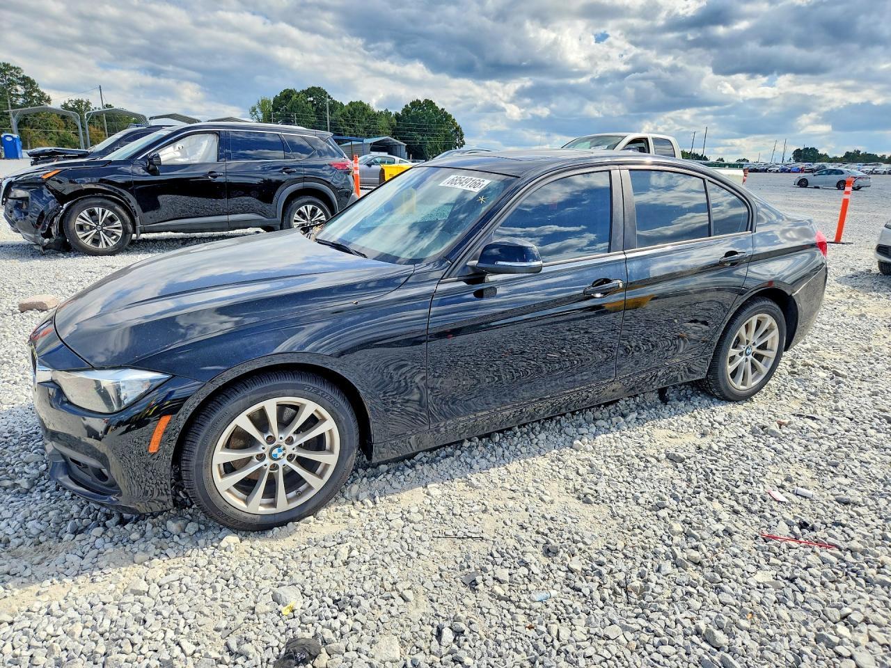 2016 BMW 320 I - zdjęcie główne