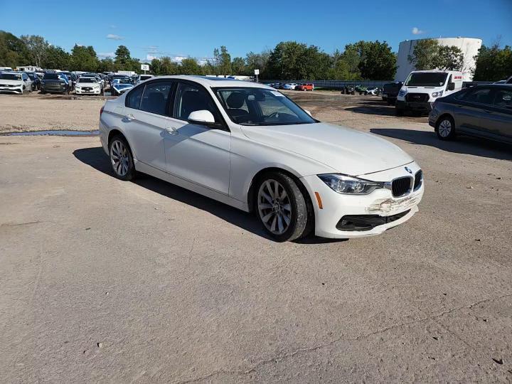 2018 BMW Seria 3 320i - zdjęcie 13