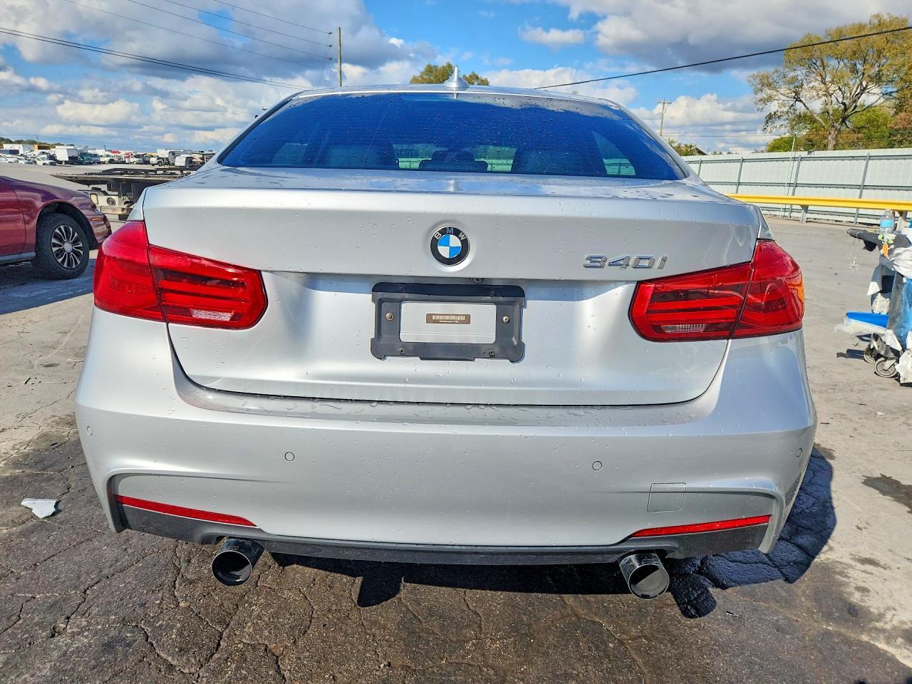 2017 BMW 340 I - zdjęcie 6