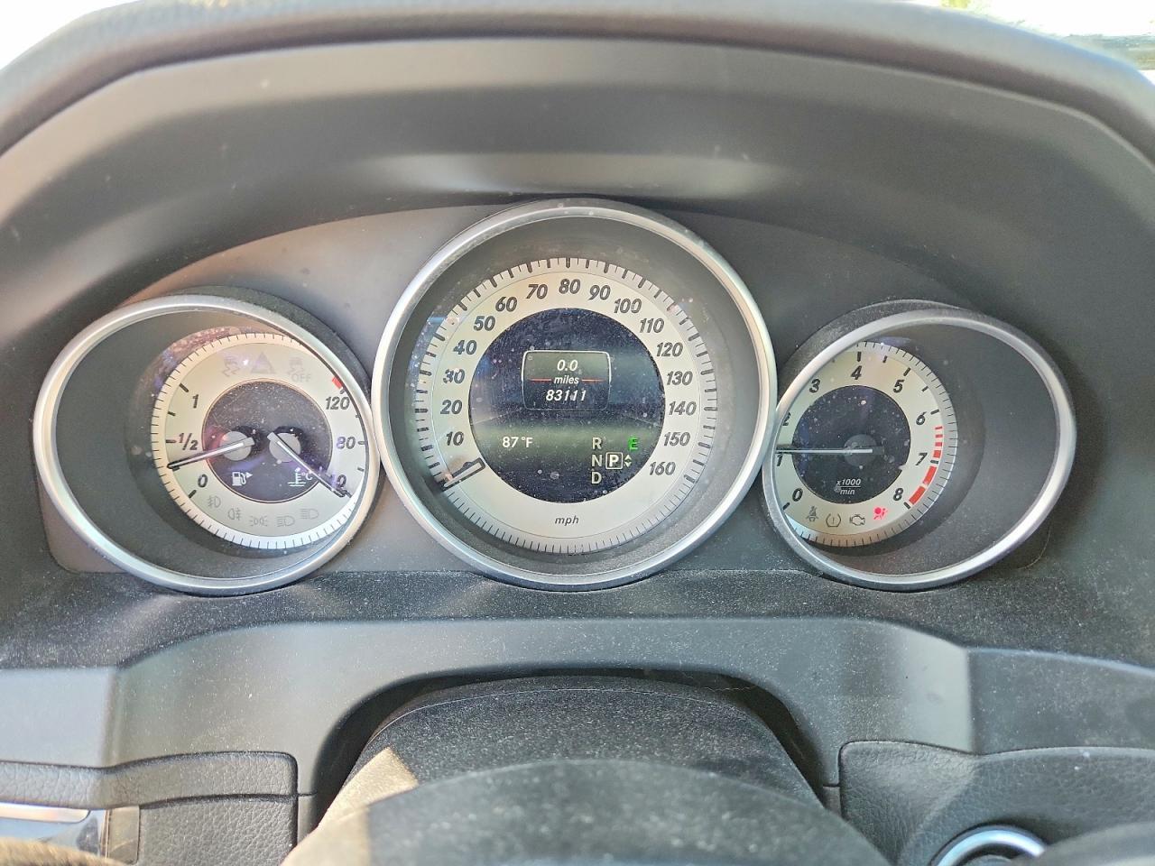 2016 Mercedes-Benz E 400 - zdjęcie 9
