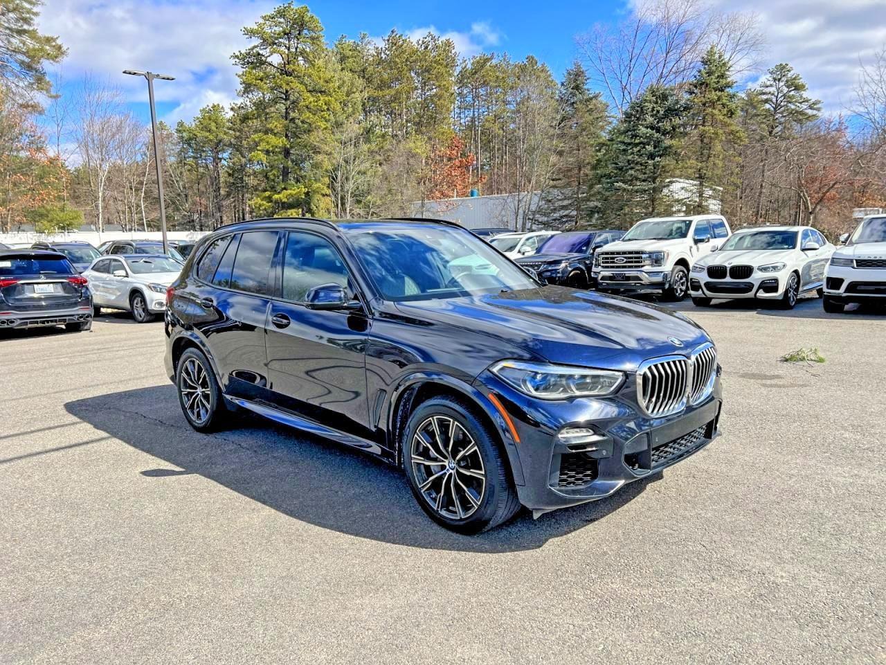 2019 BMW X5 xDrive50I - zdjęcie główne