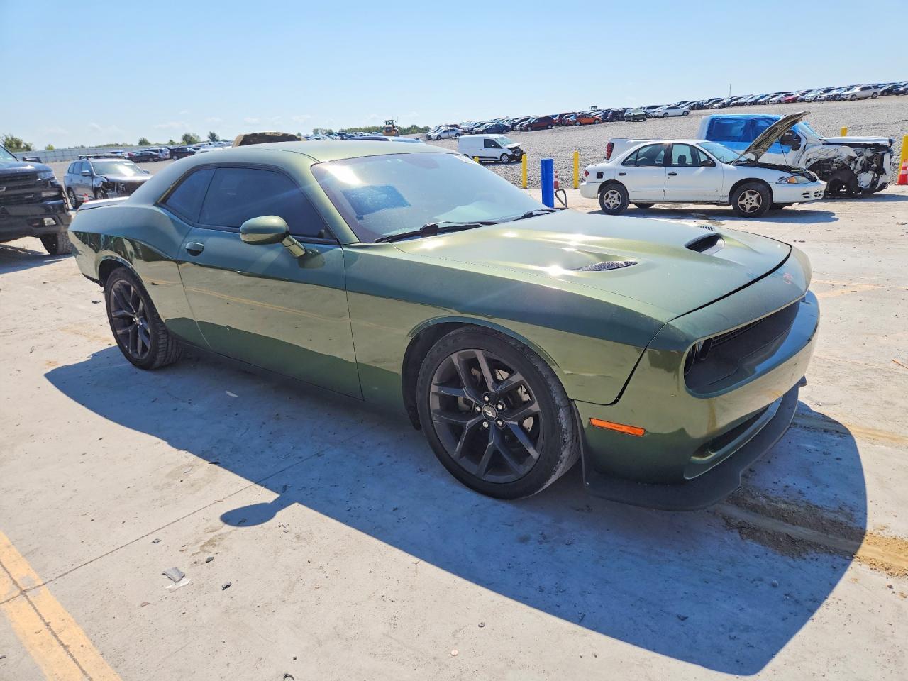 2021 Dodge Challenger Gt - zdjęcie 4
