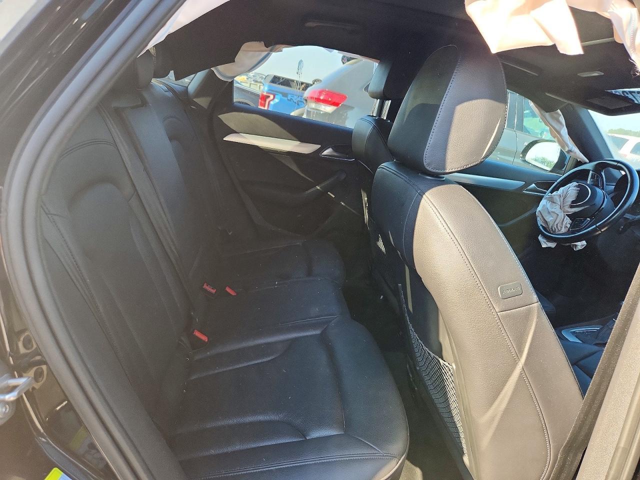 2016 Audi Q3 Premium Plus - zdjęcie 11