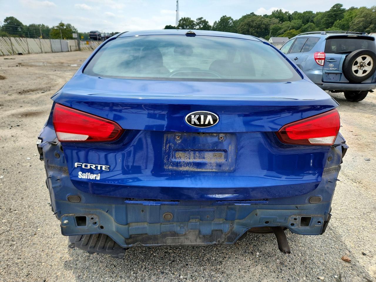 2017 Kia Forte Lx - zdjęcie 6