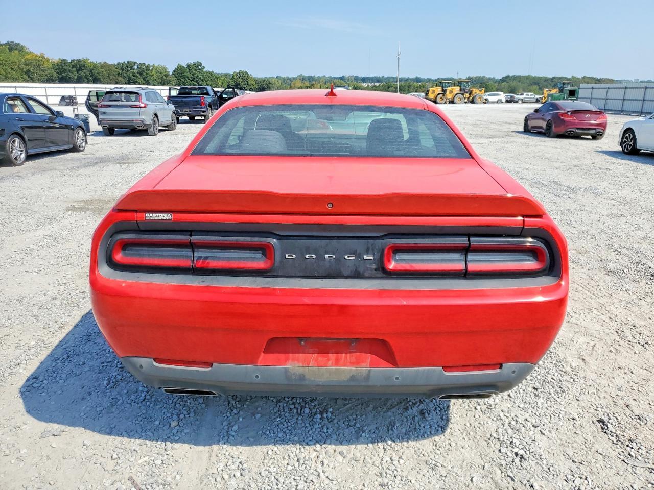 2020 Dodge Challenger R/T - zdjęcie 6