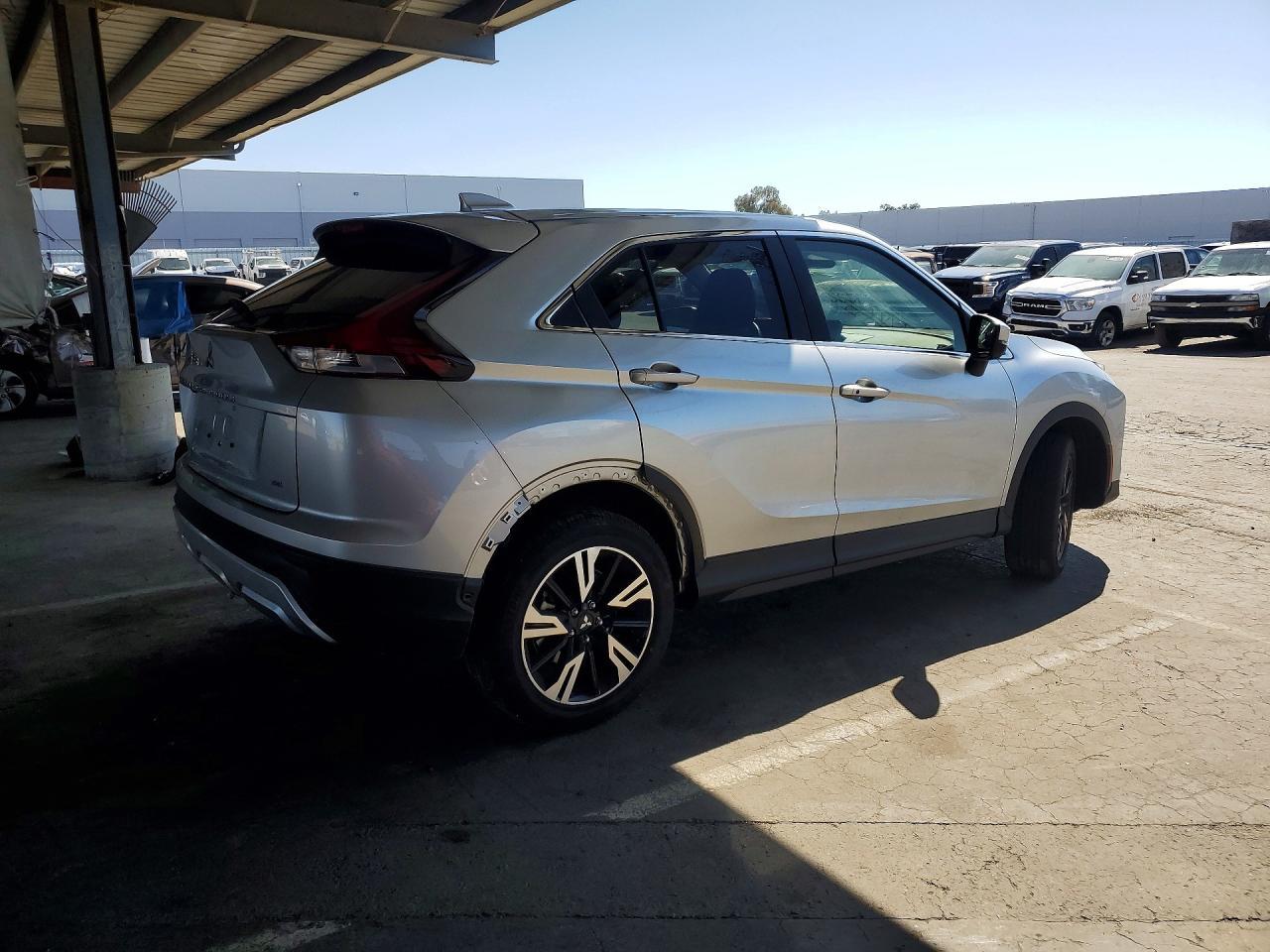 2026 Mitsubishi Eclipse Cross Se - zdjęcie 3