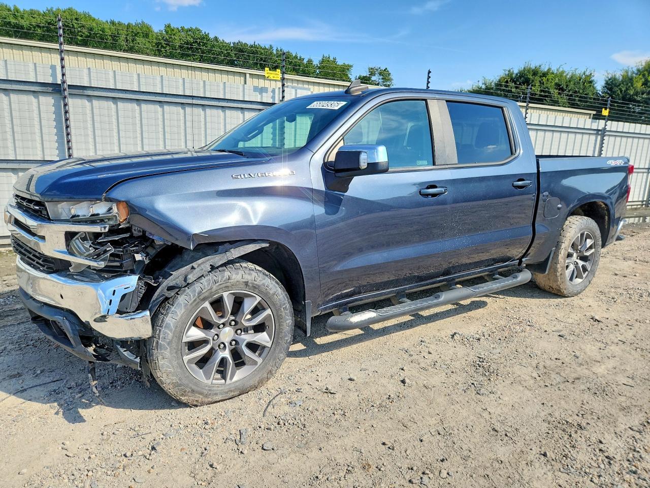 2020 Chevrolet Silverado K1500 Lt - zdjęcie główne