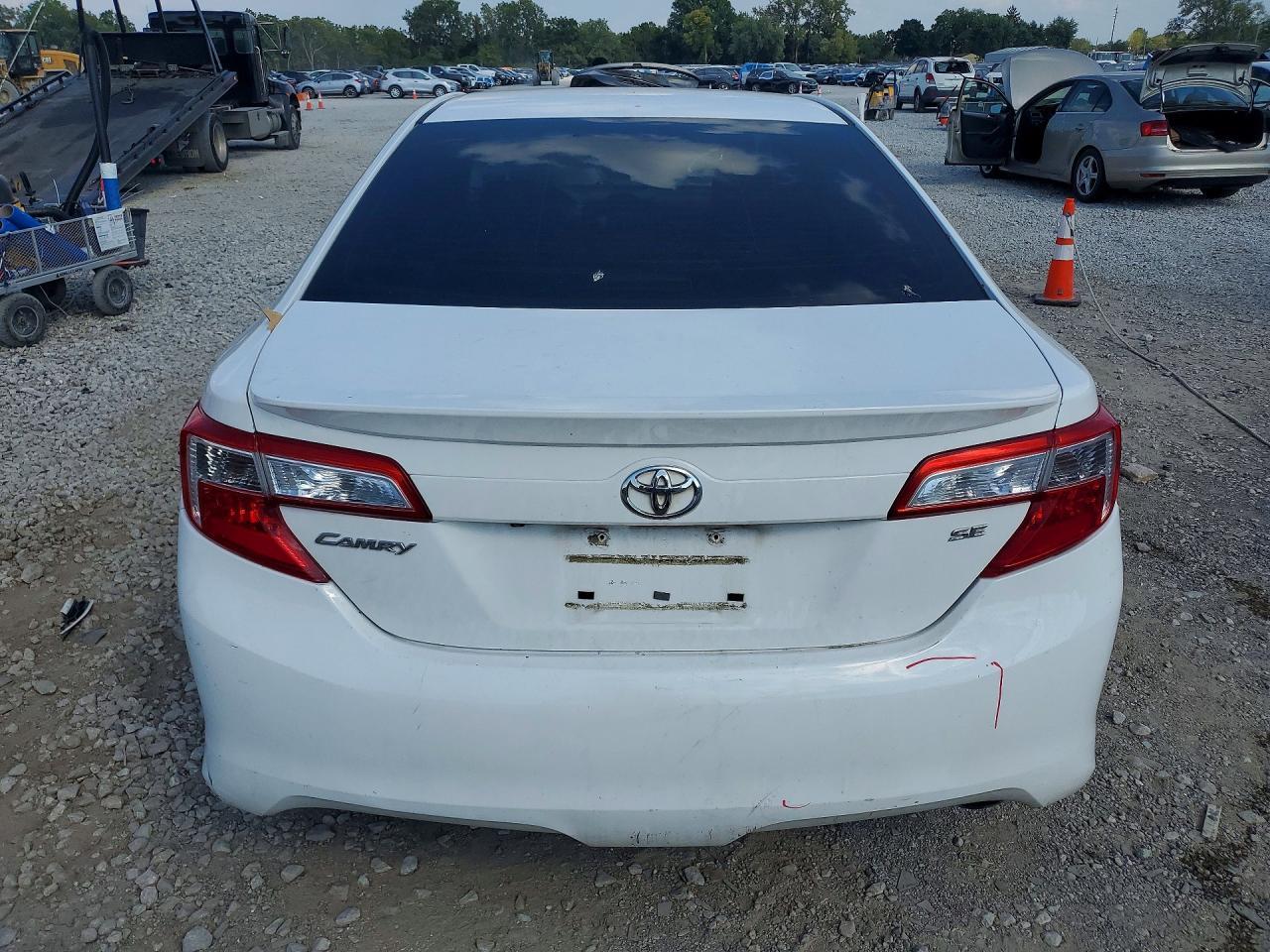 2026 Toyota Camry Se - zdjęcie 6