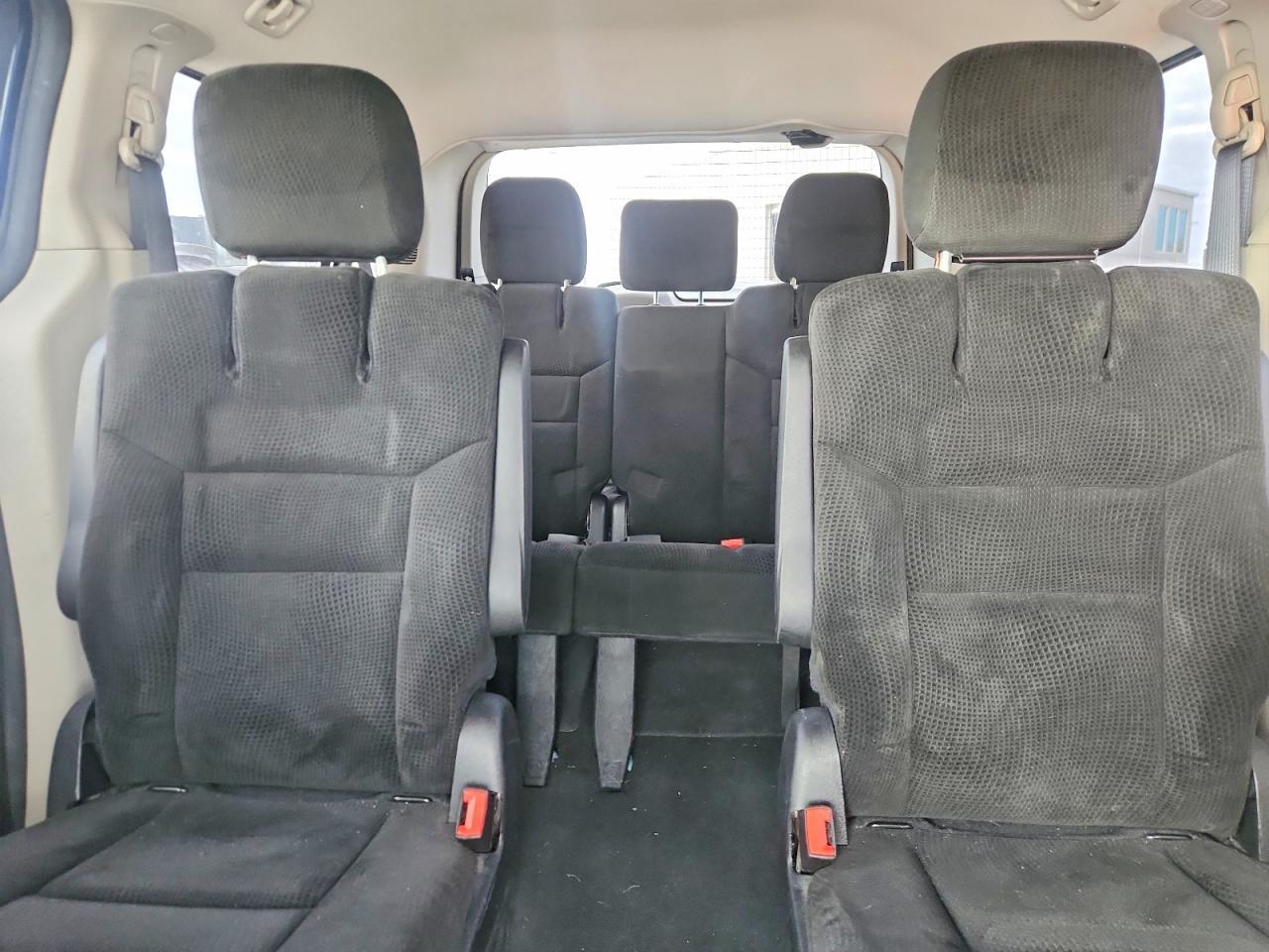 2016 Dodge Grand Caravan Se - zdjęcie 10