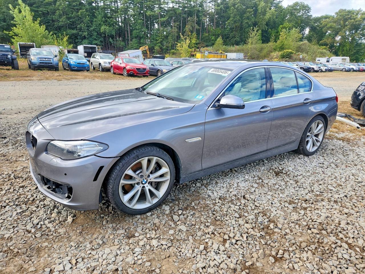 2014 BMW Seria 5 535i - zdjęcie główne