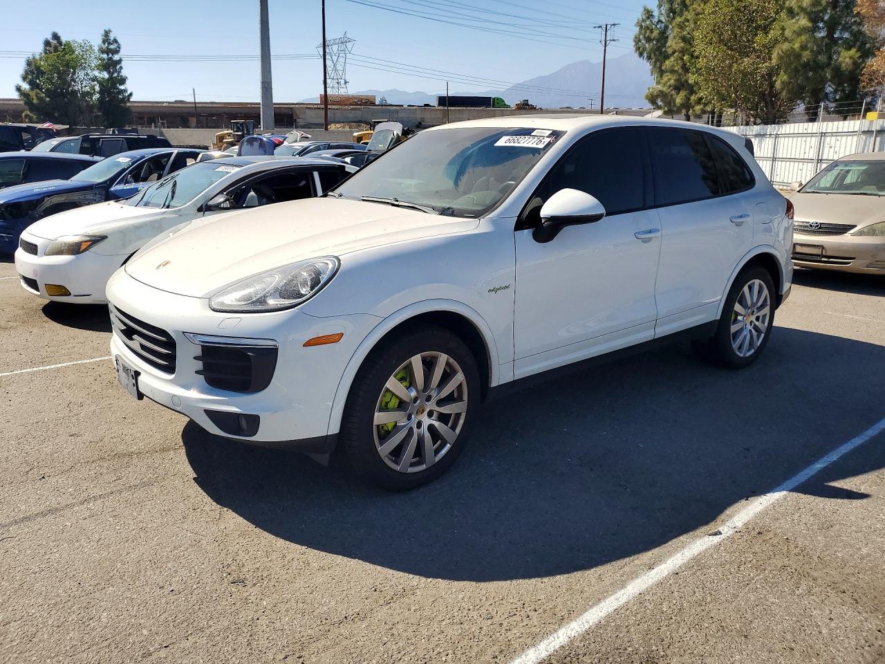 2017 Porsche Cayenne Se Hybrid Platinum - zdjęcie główne