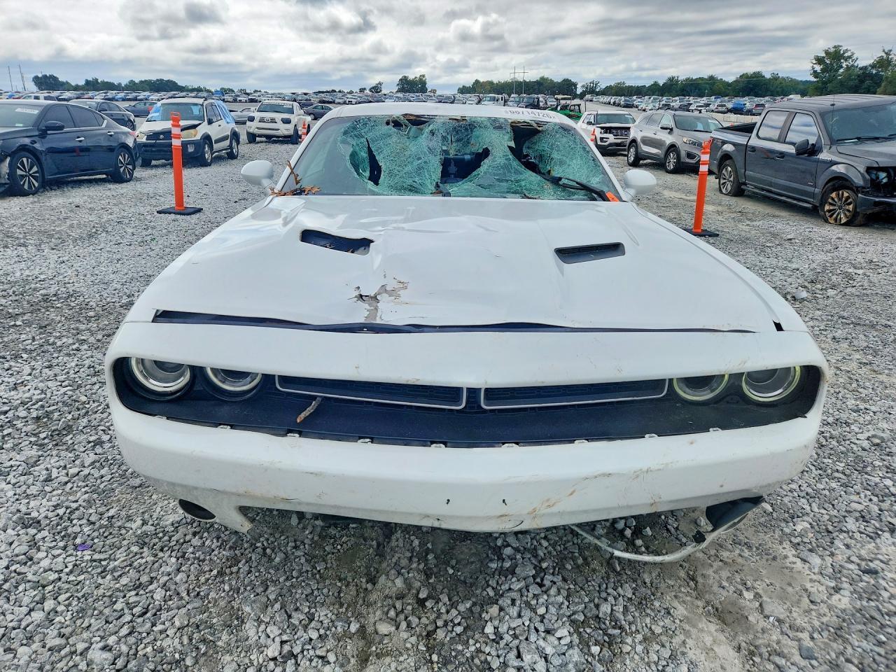 2017 Dodge Challenger Sxt - zdjęcie 5