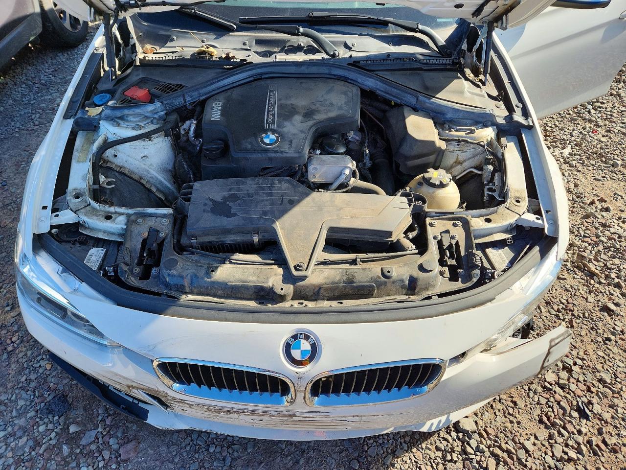 2018 BMW Seria 3 320i - zdjęcie 11