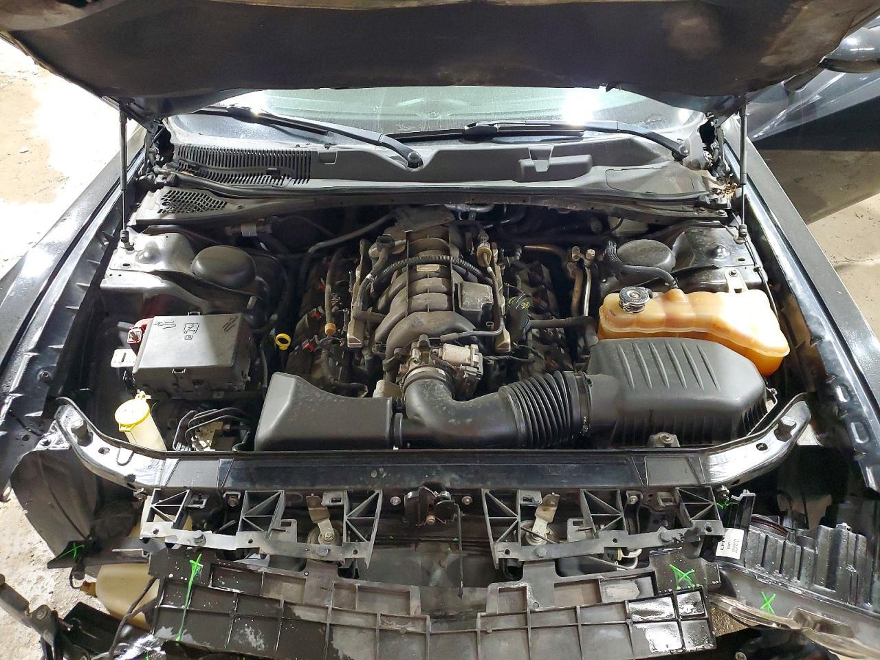 2017 Dodge Challenger R/T - zdjęcie 11