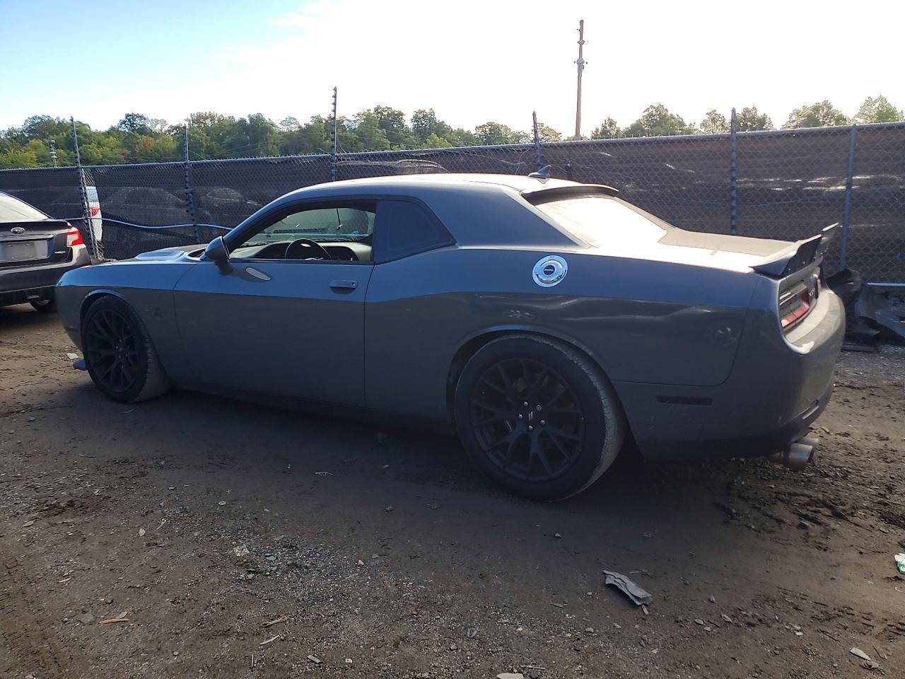 2017 Dodge Challenger R/T 392 - zdjęcie 2