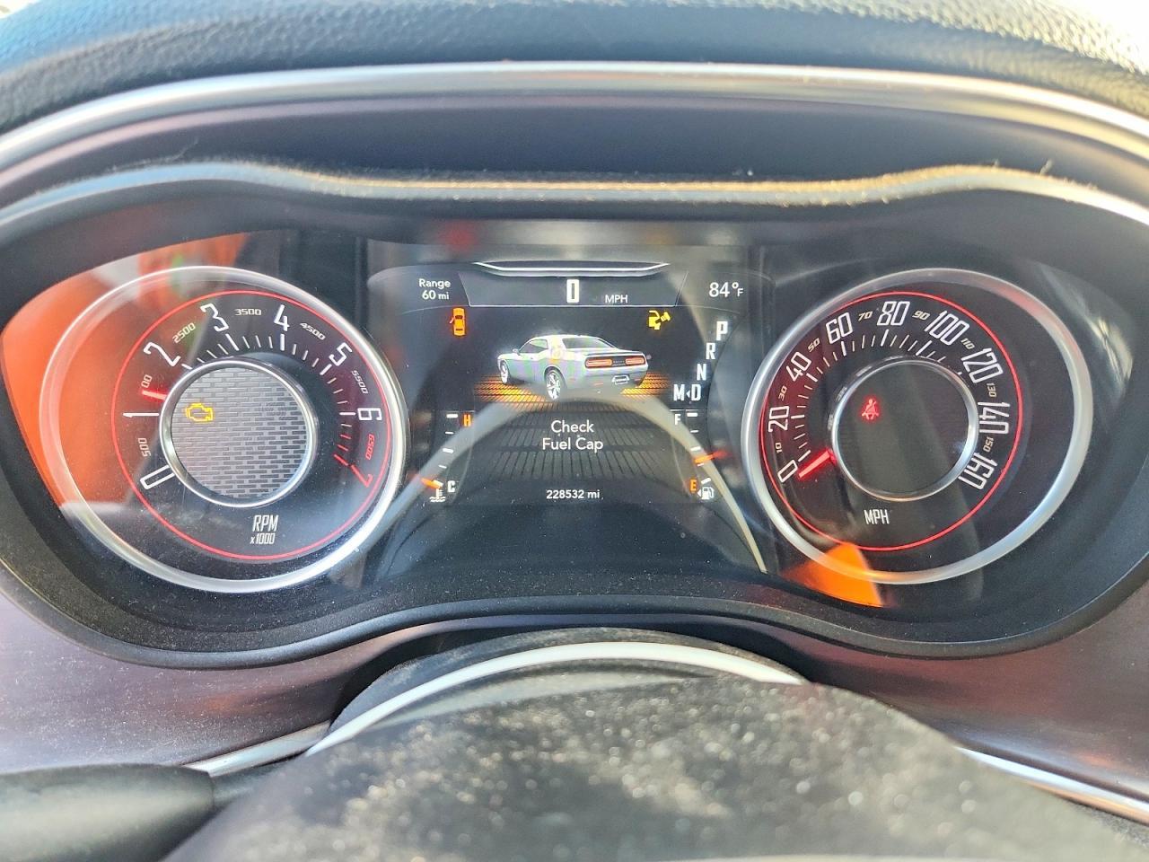 2016 Dodge Challenger Sxt - zdjęcie 9