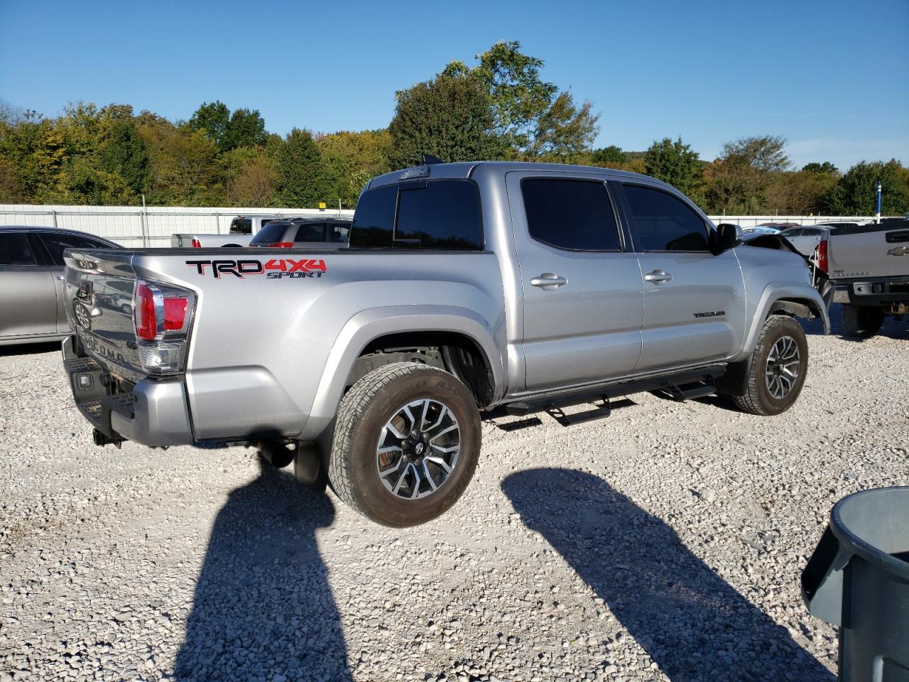 2021 Toyota Tacoma Double Cab - zdjęcie 3