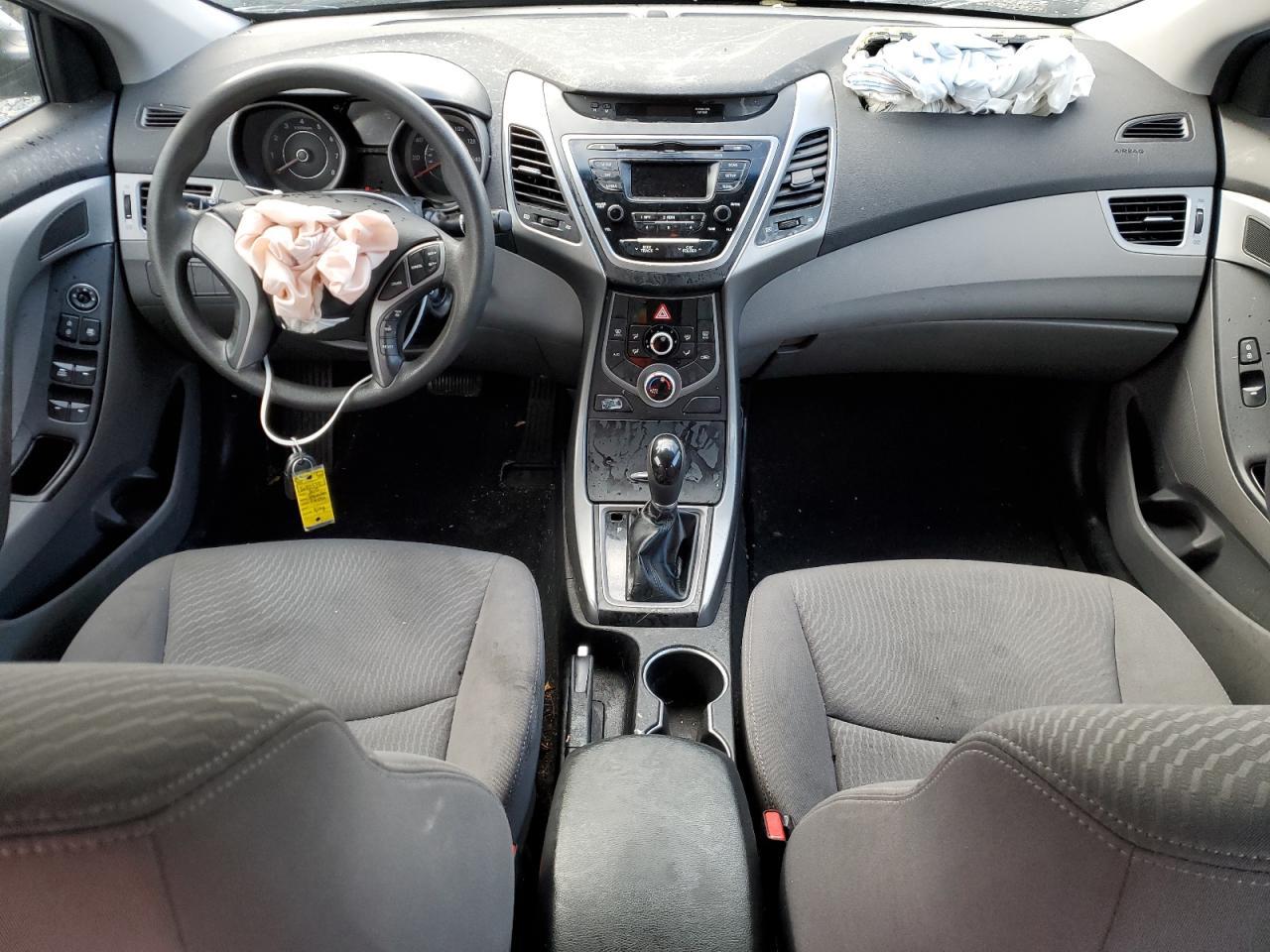 2015 Hyundai Elantra Se - zdjęcie 8