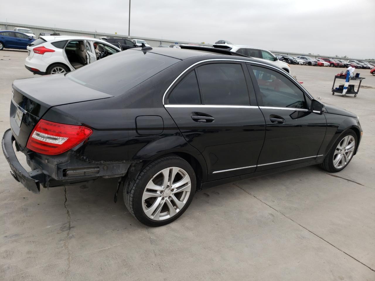 2013 Mercedes-Benz C 250 - zdjęcie 3