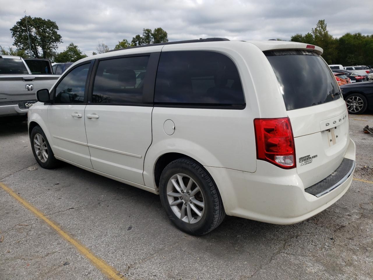 2013 Dodge Grand Caravan Sxt - zdjęcie 2