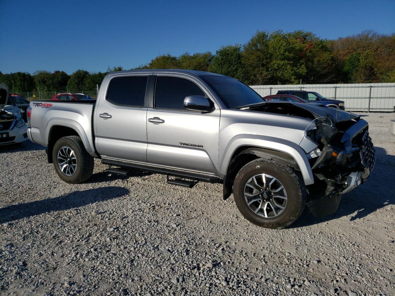 2021 Toyota Tacoma Double Cab - zdjęcie 4