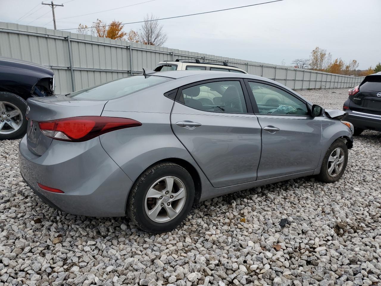 2015 Hyundai Elantra Se - zdjęcie 3